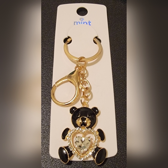 Black 🧸 Keychain - Picture 2 of 2